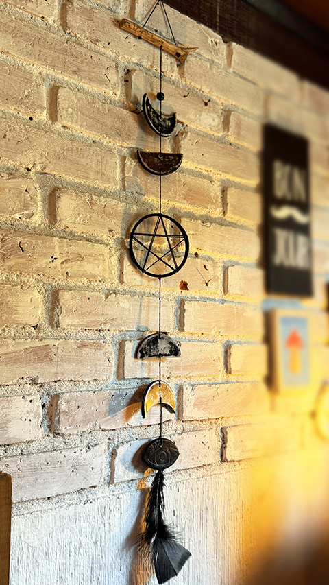 Fases da Lua e Pentagrama de cerâmica fria