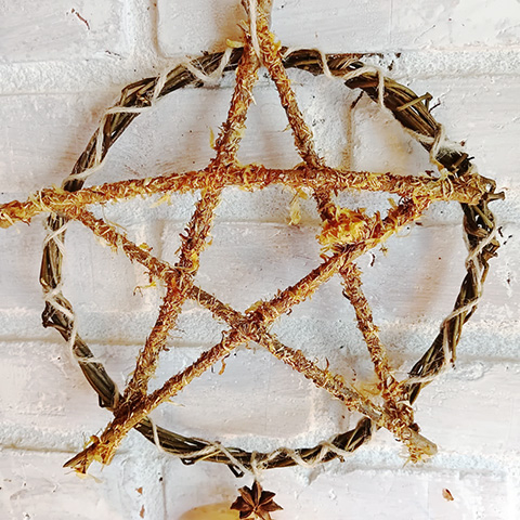 Guirlanda Pentagrama de Laranja